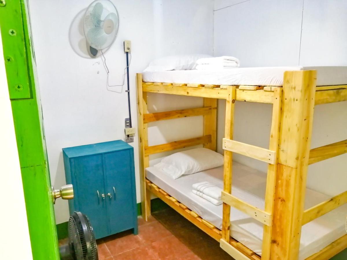Hostal El Rio León المظهر الخارجي الصورة