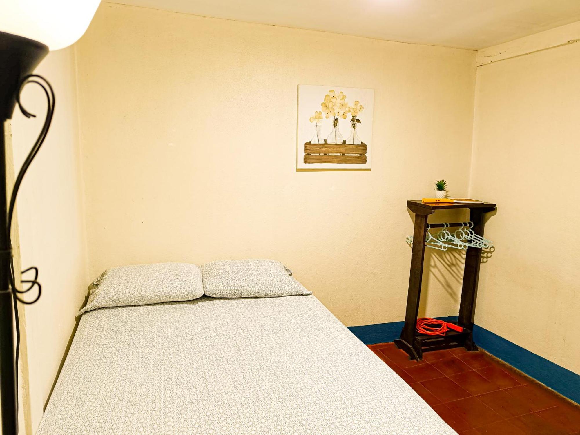 Hostal El Rio León المظهر الخارجي الصورة